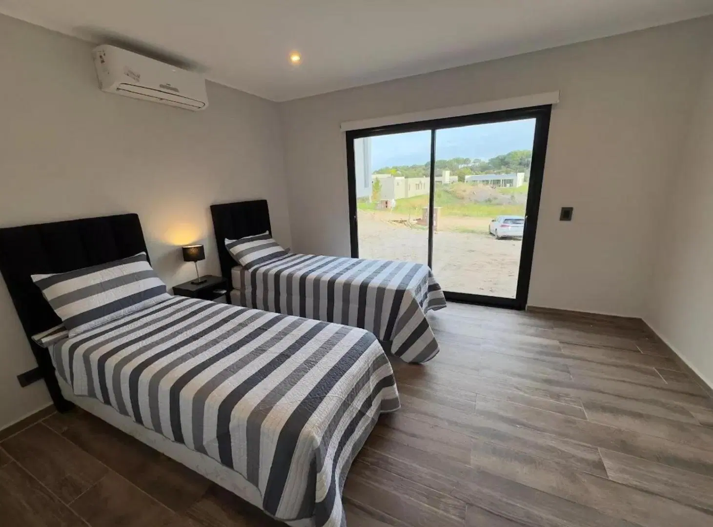 Casa en venta - 4 Dormitorios 4 Baños - 1.010Mts2 - Pinamar 4