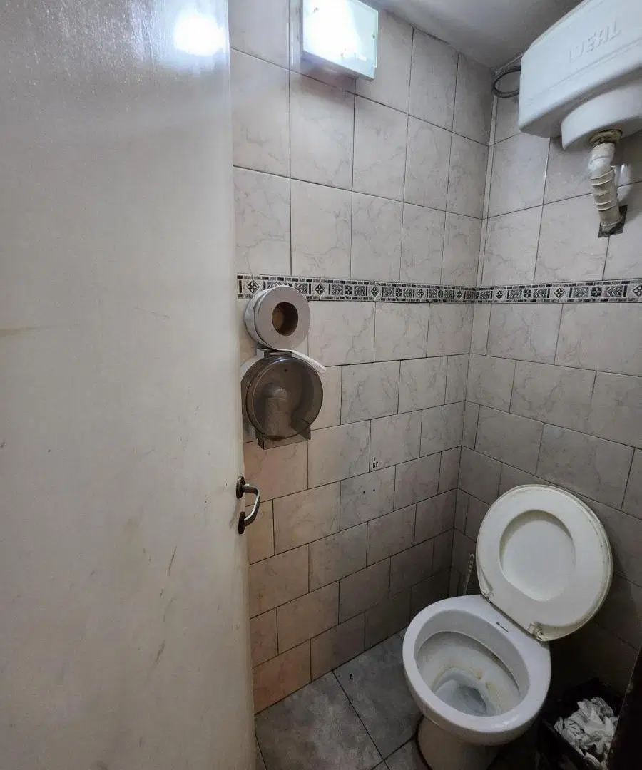 Local en venta - 2 Ambientes 2 Baños - 85Mts2 - Monserrat 2
