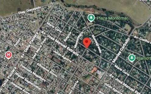 Casa en venta - 4 Dormitorios 2 Baños - Mar del Plata 1