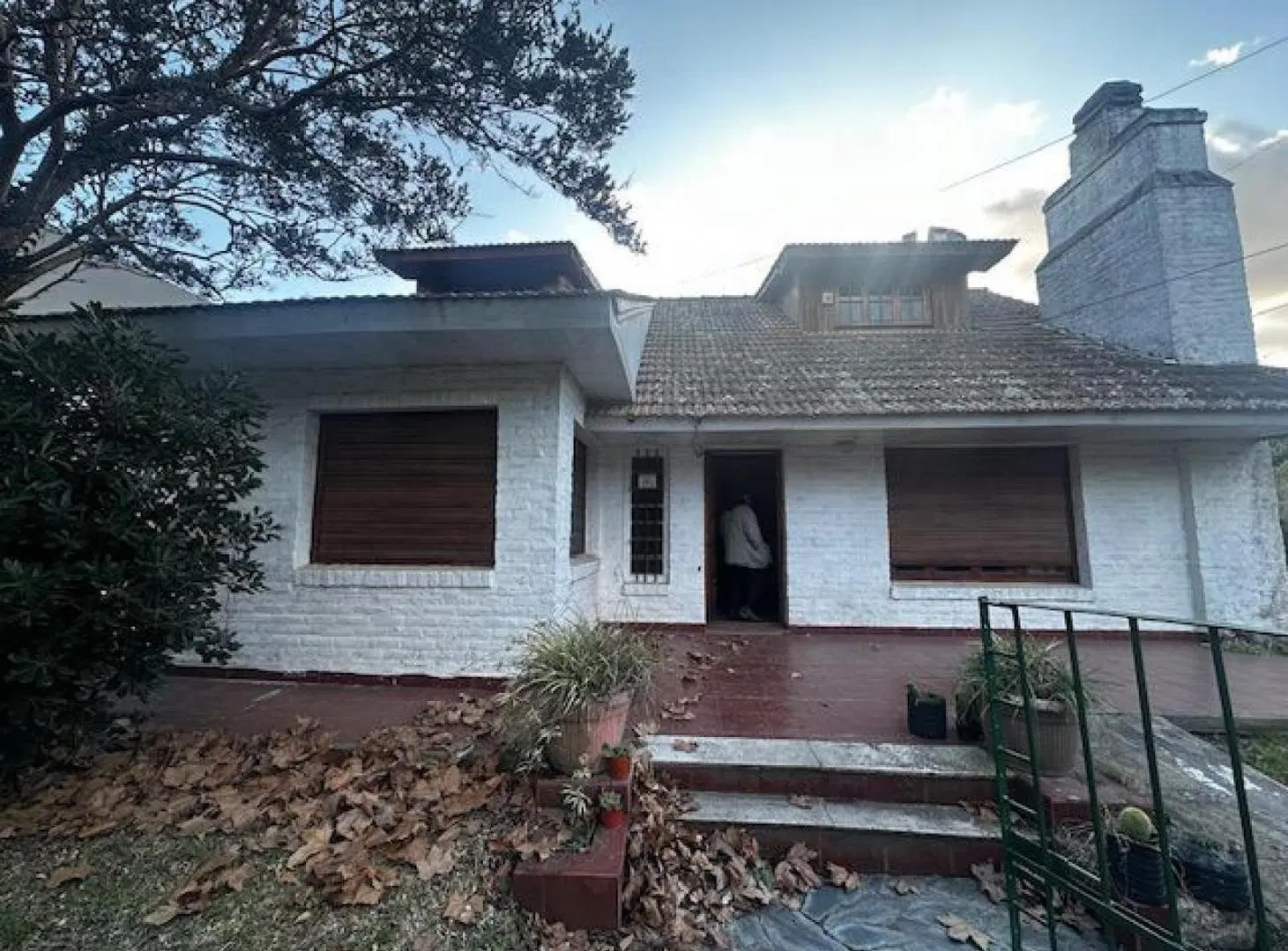 Casa en venta - 4 Dormitorios 2 Baños - Mar del Plata 2