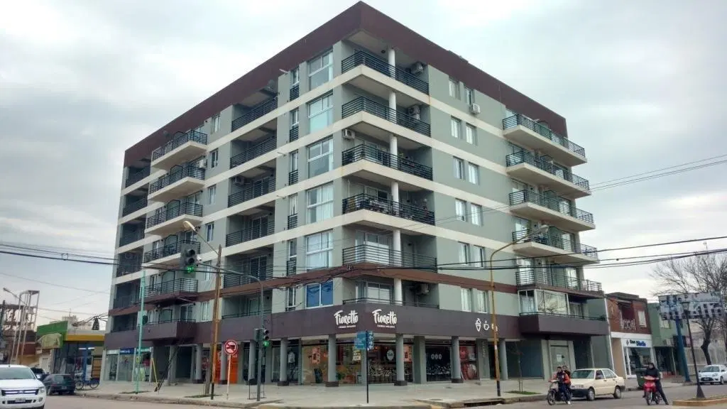 Departamento en venta - 2 dormitorios 2 baños - balcon - 77 mts2 - Chacabuco 1
