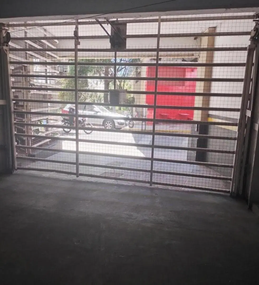 Cochera en venta - 15mts2 - Belgrano 2