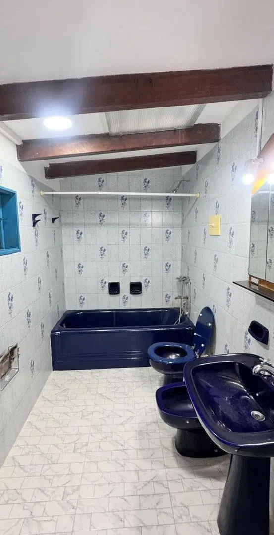 Casa en alquiler - 3 Dormitorios 2 Baños - La Plata 1