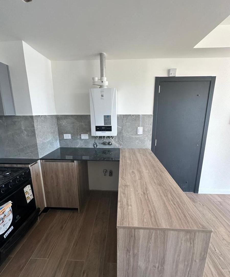 Foto de Departamento en Alquiler - 1 dormitorio 1 baño - 84mts - La Plata, imagen 1