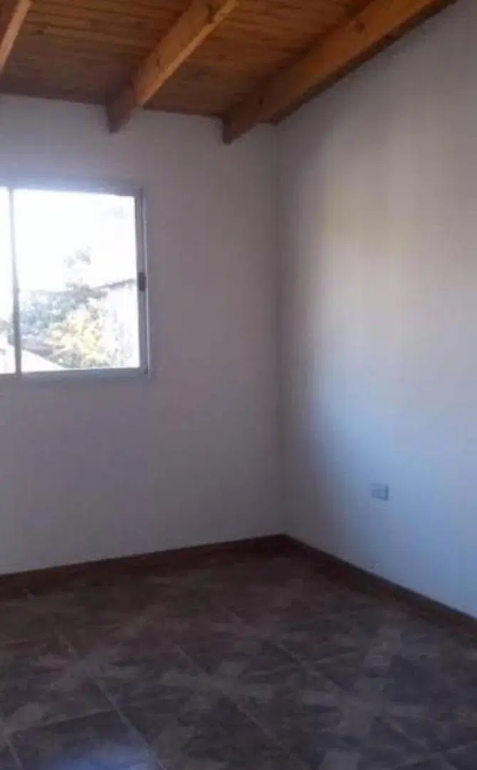 Dúplex en venta - 2 dormitorios 2 baños - 2 Cocheras - 75mts2 - City Bell, La Plata 4