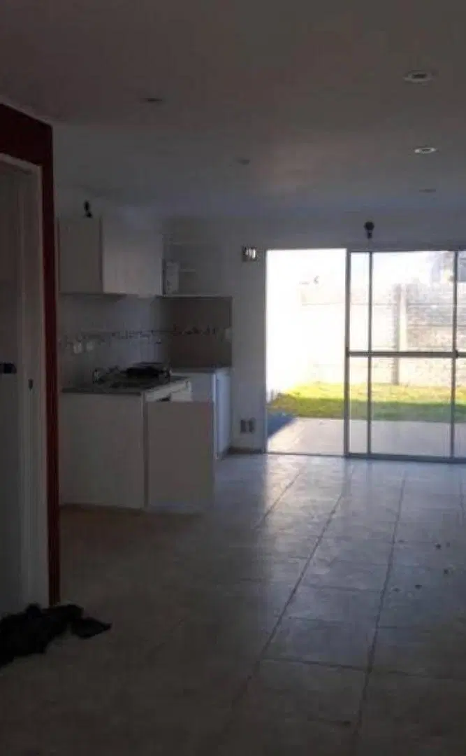 Dúplex en venta - 2 dormitorios 2 baños - 2 Cocheras - 75mts2 - City Bell, La Plata 2