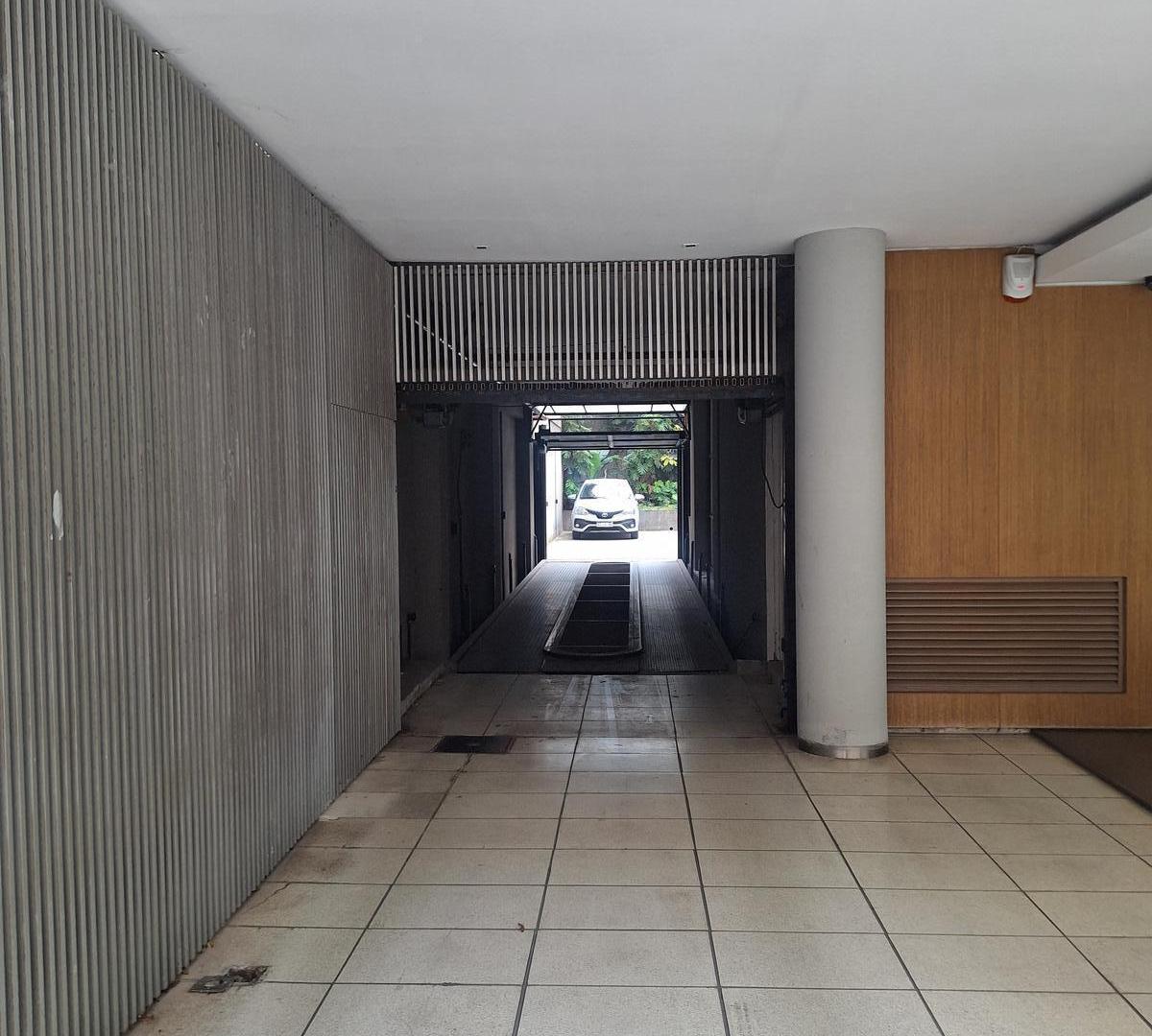 Cochera en venta - 33mts2 - Recoleta
