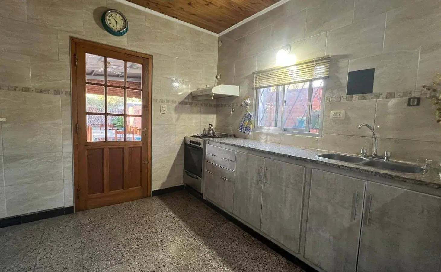 Casa en venta - 3 Dormitorios 2 Baños - Mercedes 2