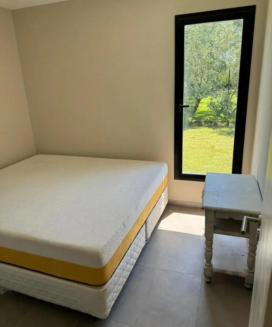 Dúplex en venta - 3 Dormitorios 2 Baños - Campana 1