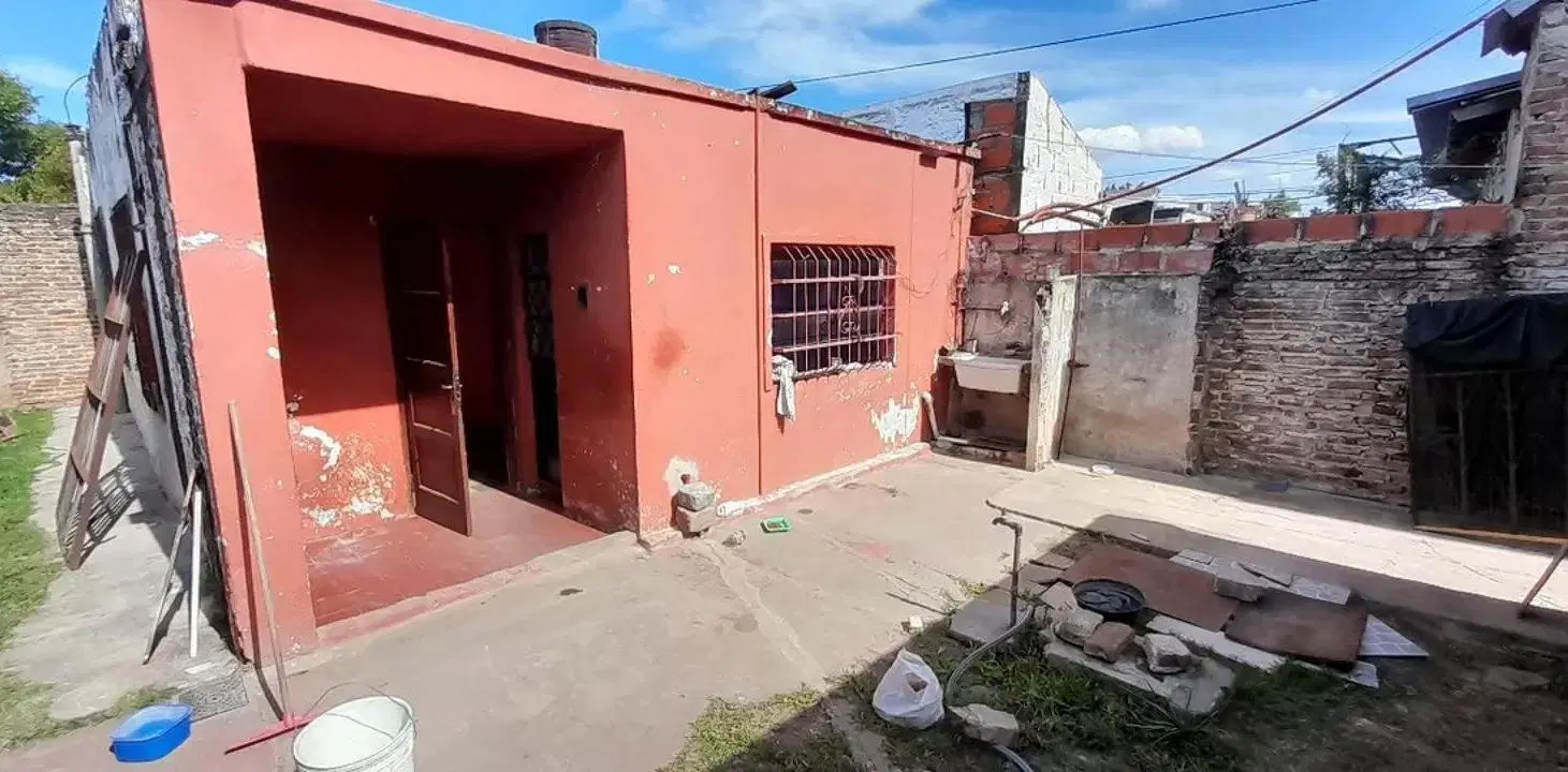 PH a refaccionar en venta - 1 Dormitorio 1 Baño - 160Mts2 - José C. Paz 4