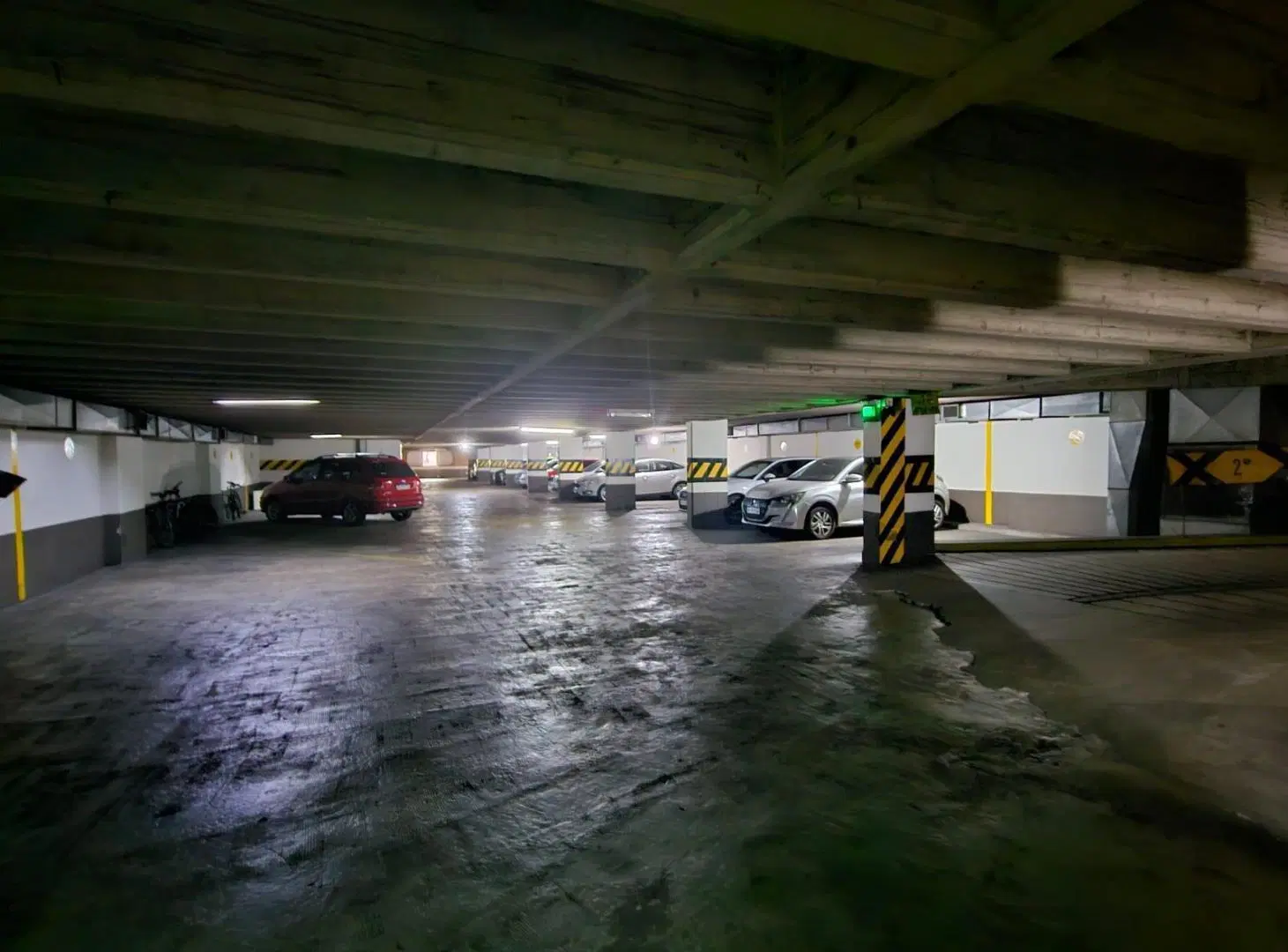 Cochera en venta - 13Mts2 - Palermo 1
