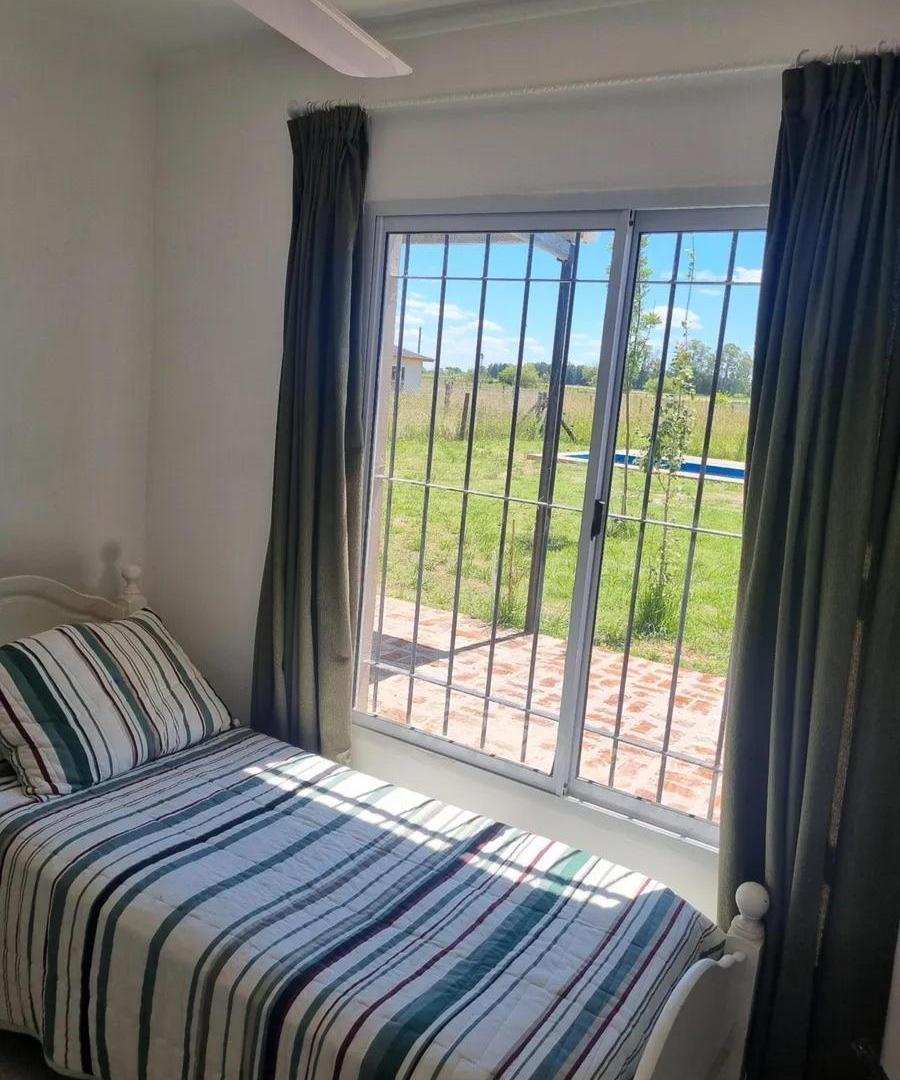Foto de Casa en venta - 2 Dormitorios 1 Baño - Navarro, imagen 4