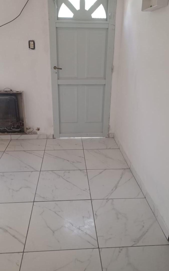 Departamento en venta - 2 Dormitorios 1 Baño - Cochera - 50Mts2 - Castelar