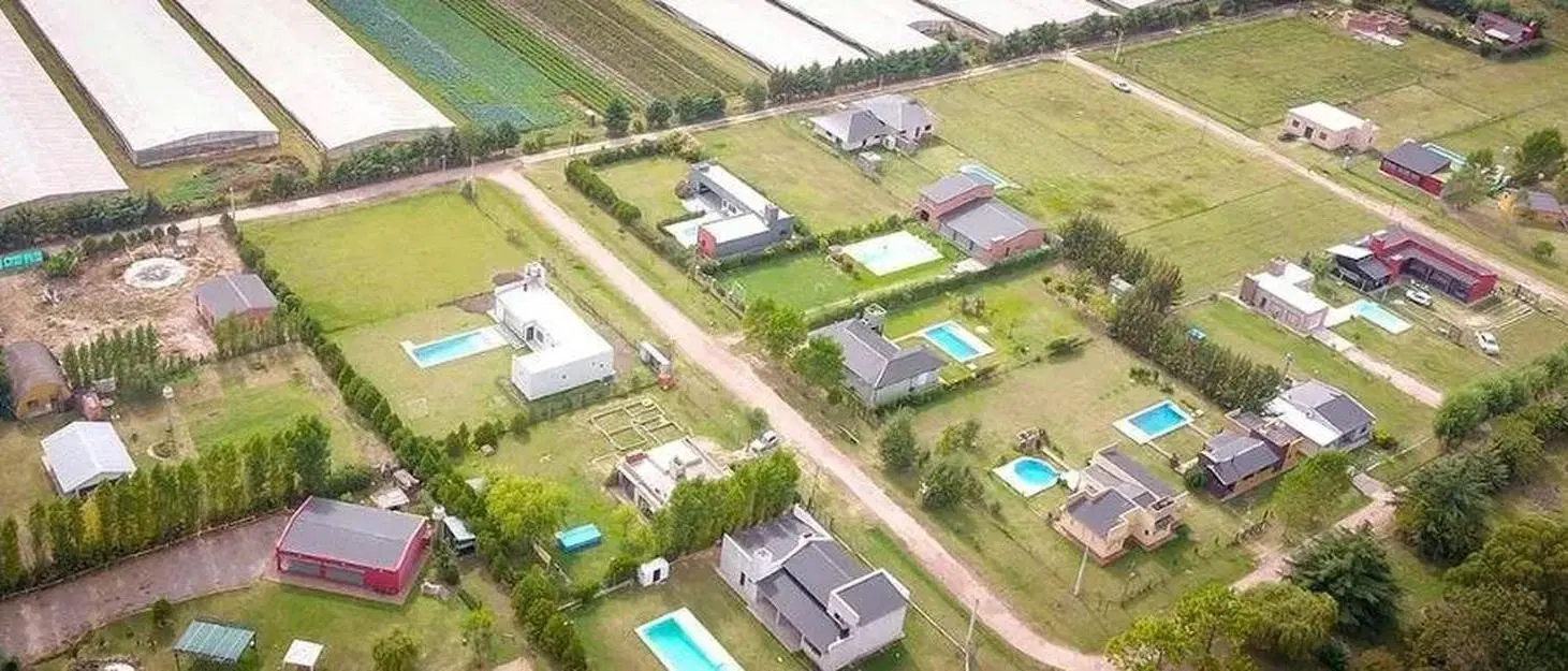 Terreno en venta - 960 mts2 - Los Hornos 5