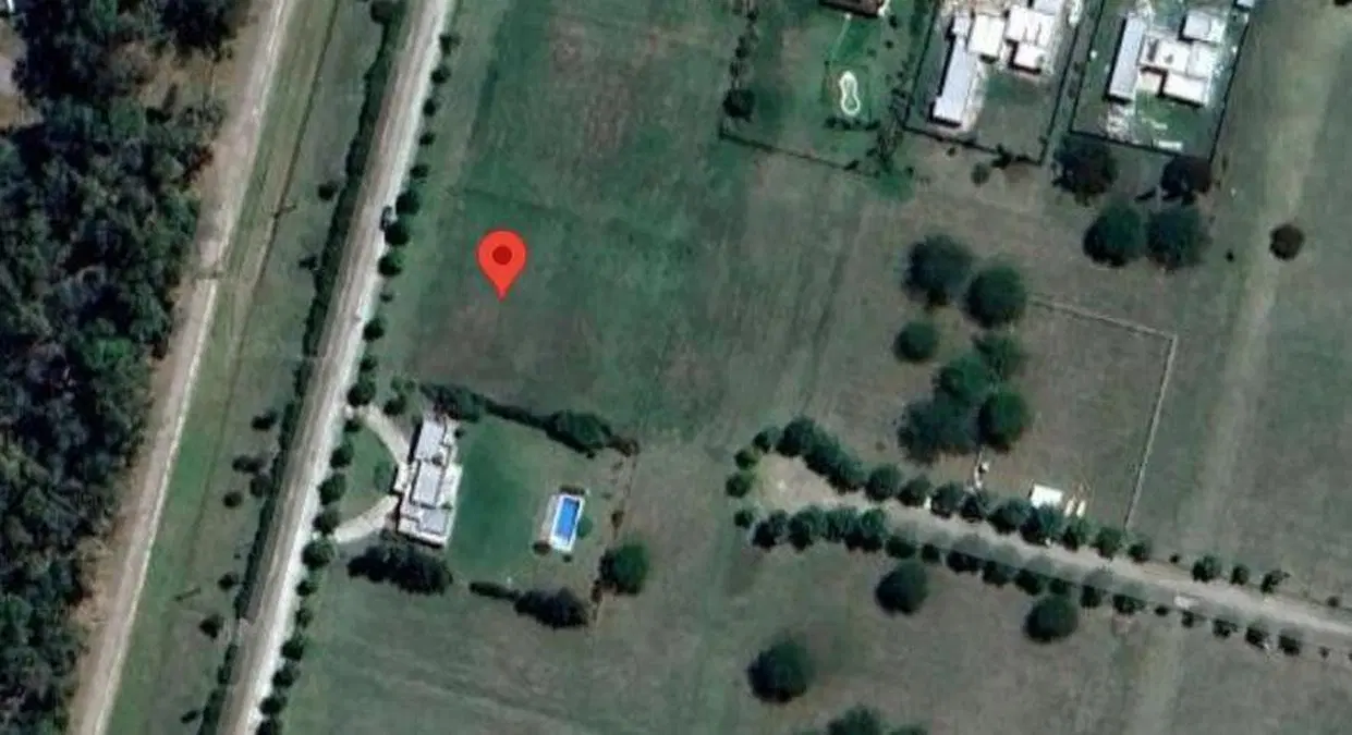 Terreno en venta - 2.430mts2 - Campos de Roca II, Coronel Brandsen 2