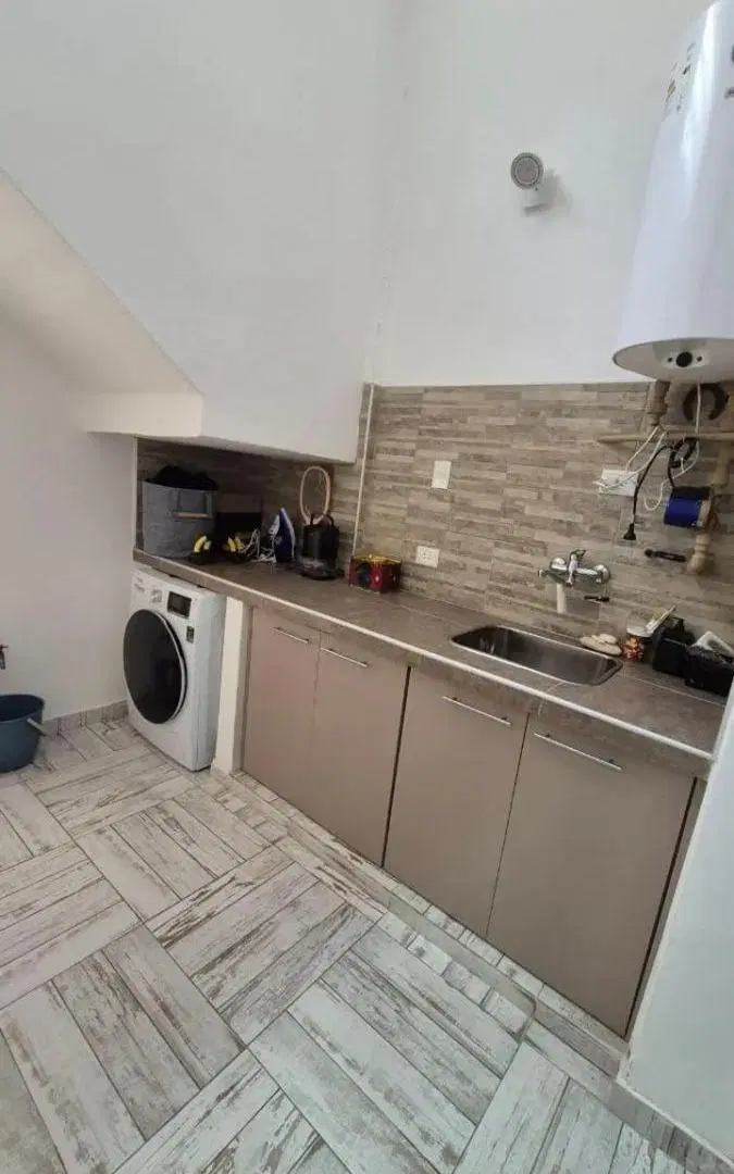 Casa en venta - 2 Dormitorios 1 Baño - Piñeyro 1