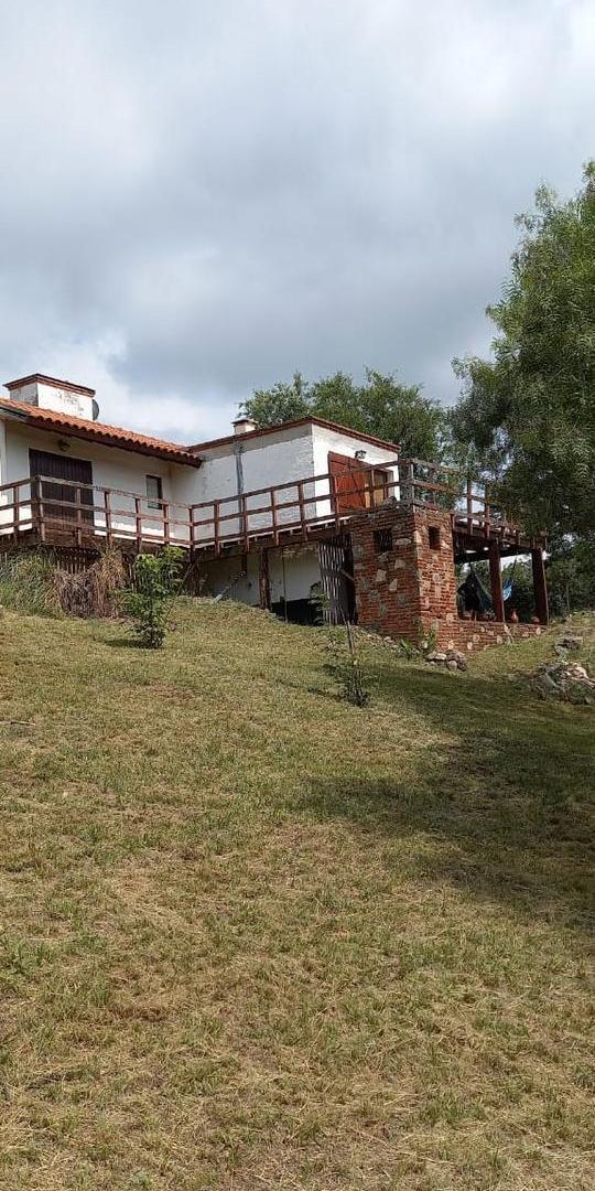 Casa en venta - 2 Dormitorios 1 Baño - Cochera - 1.200Mts2 - Córdoba