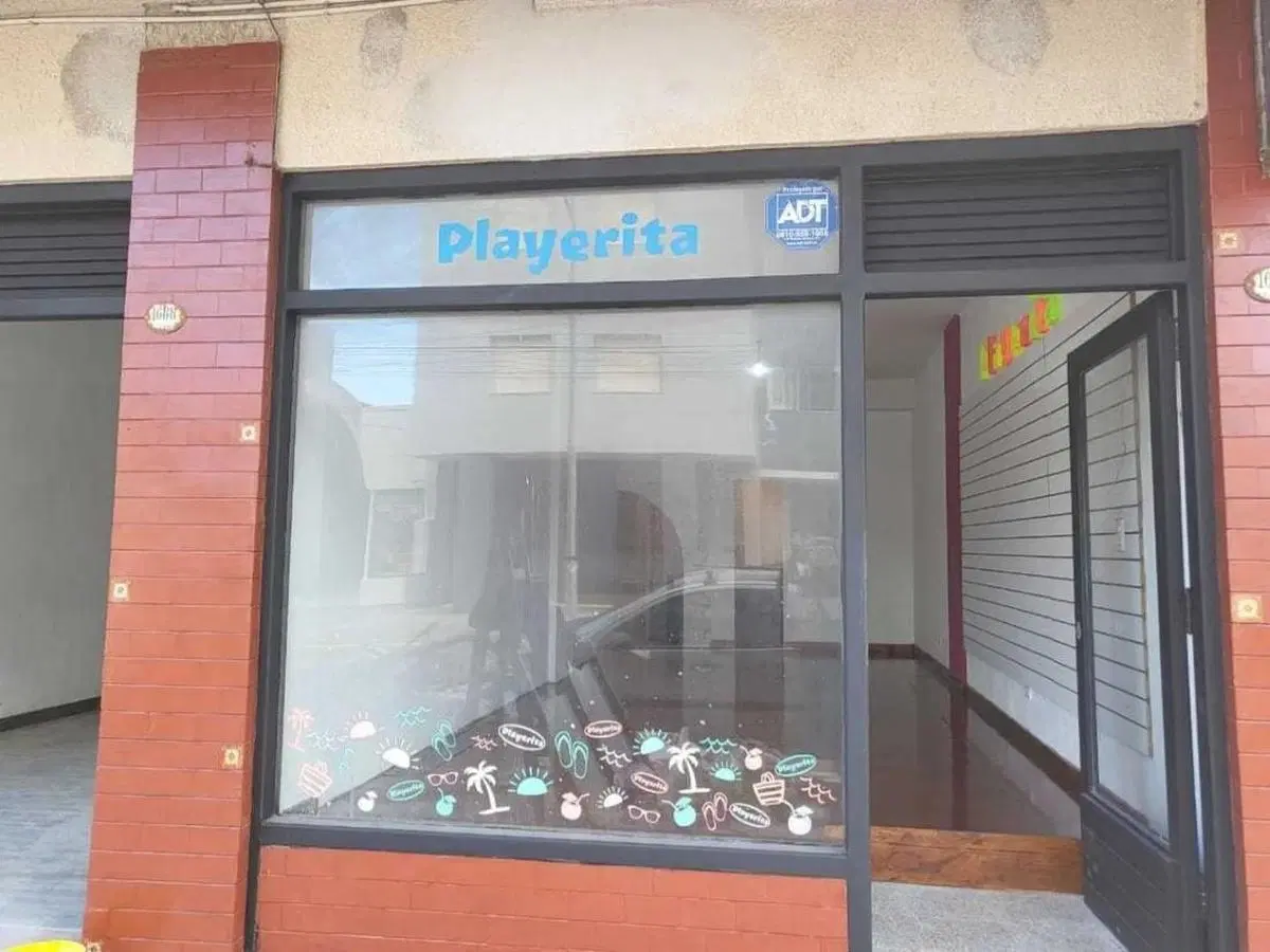 Dos locales en venta - 84mts2 - San Bernardo Del Tuyú 3
