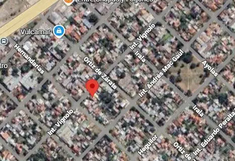 Casa en venta - 4 Dormitorios 2 Baños - Mar del Plata 2