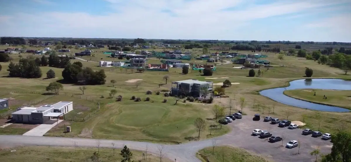 Terreno en venta - 1.218Mts2 - Medal Country Club, Pilar 4