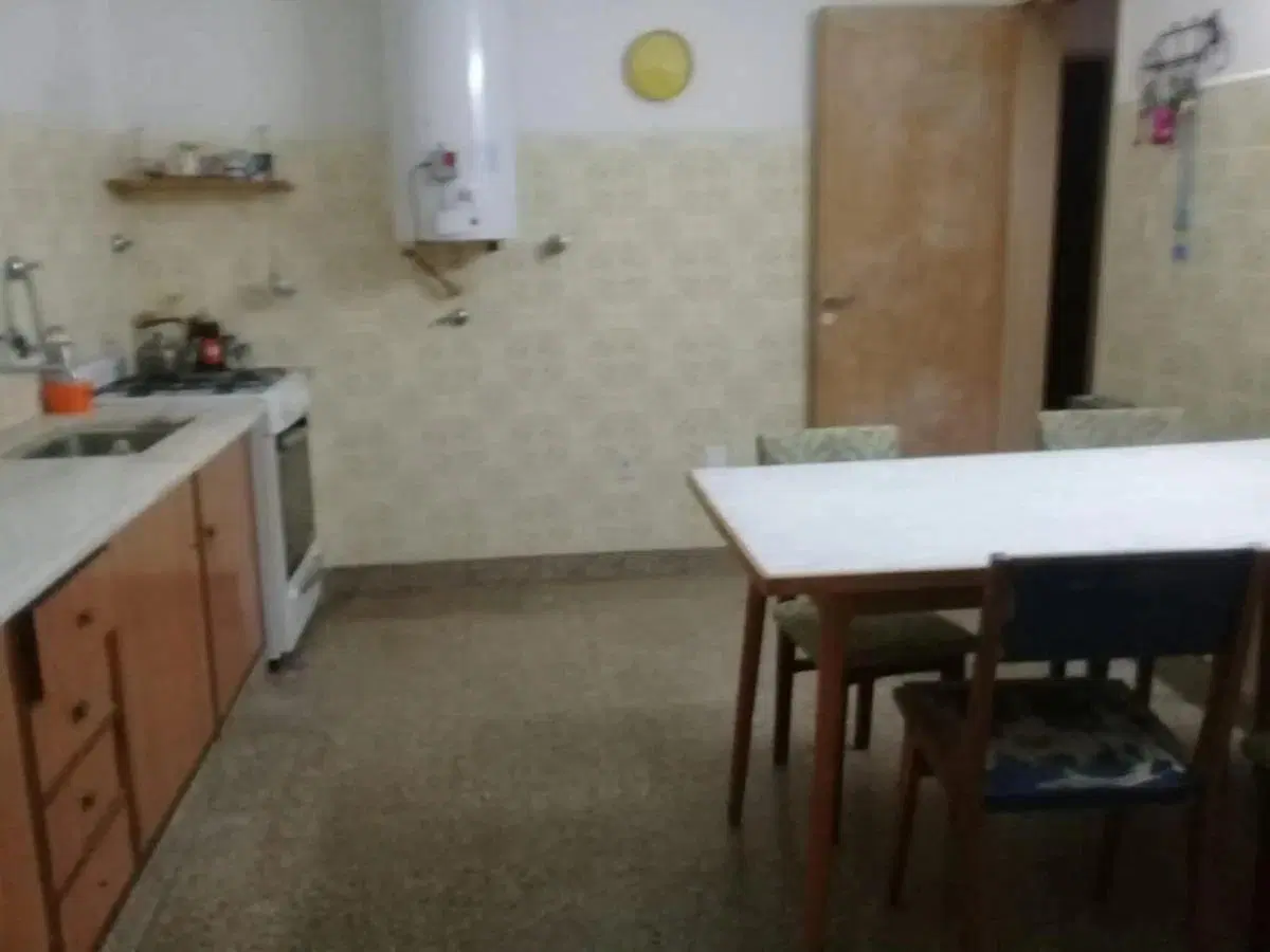 Casa en venta - 5 Dormitorios 5 Baños - Cochera - 300Mts2 - La Falda, Córdoba 3