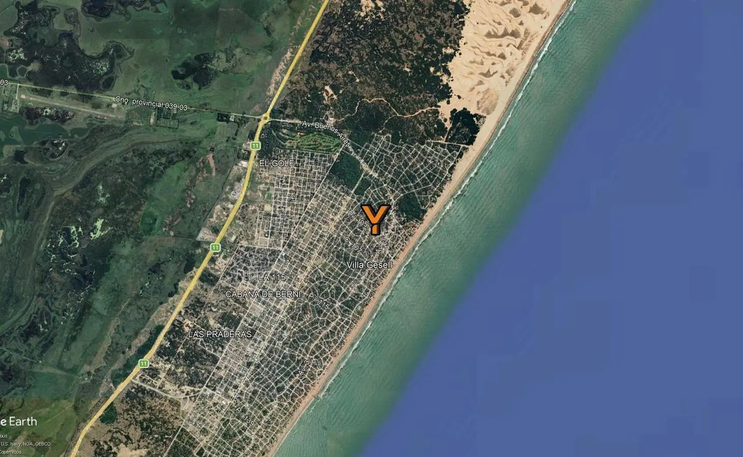 Casa en Venta - 2 Dormitorios 2 Baños Cochera - 85 mts2 - Villa Gesell, Buenos Aires 4