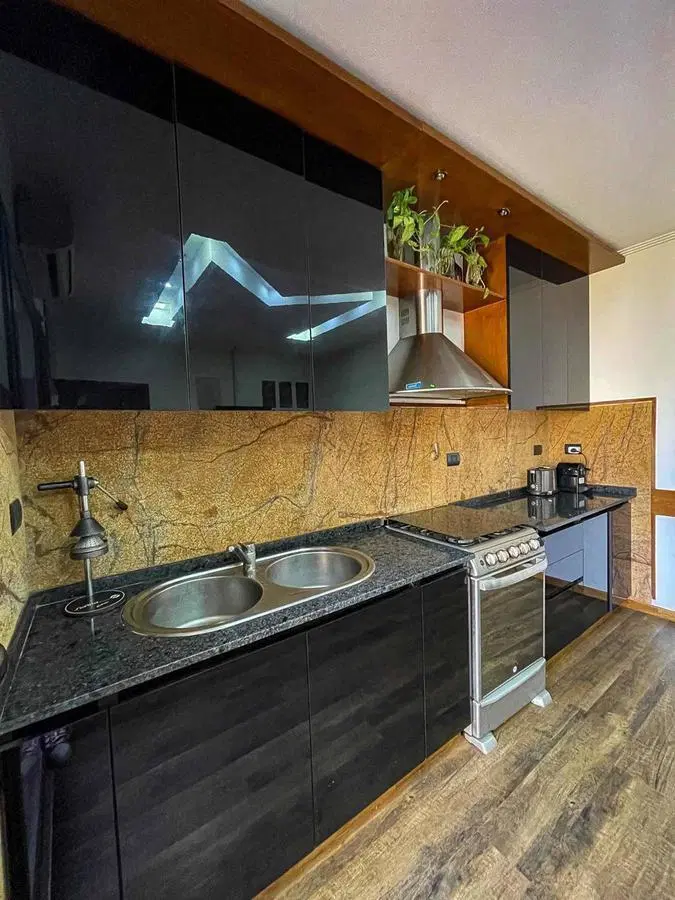 PH en venta - 4 dormitorios 2 baños - 160mts2  - Adrogue 3