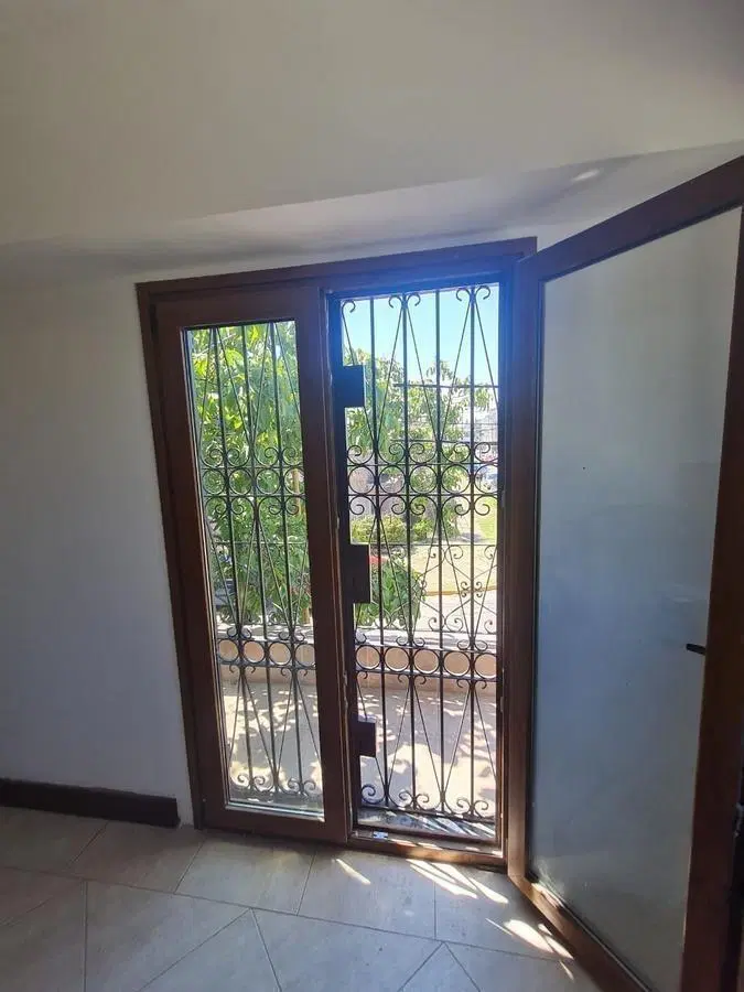 Departamento en venta - 2 Dormitorios 1 Baño - 85mts2 - Quilmes 2