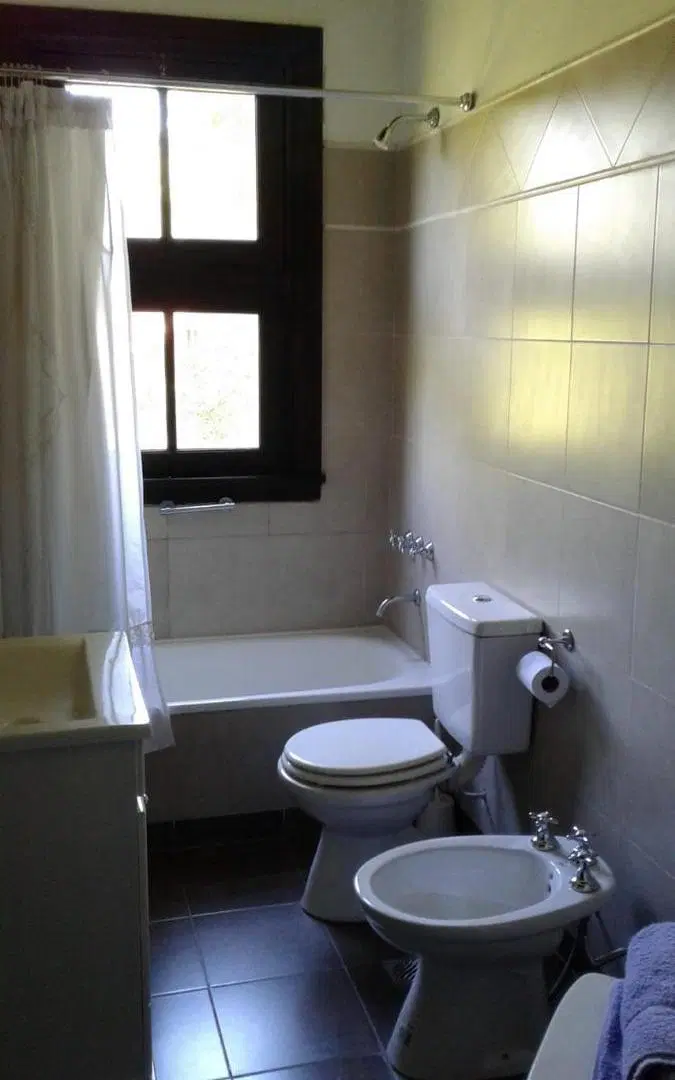 Casa en venta - 4 Dormitorios 6 Baños - 900Mts2 - Luján 5