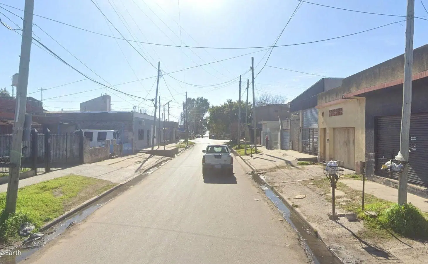 Casa en venta - 3 Dormitorios 2 Baños 4 Cocheras - 500Mts2 - Bernal Oeste 2
