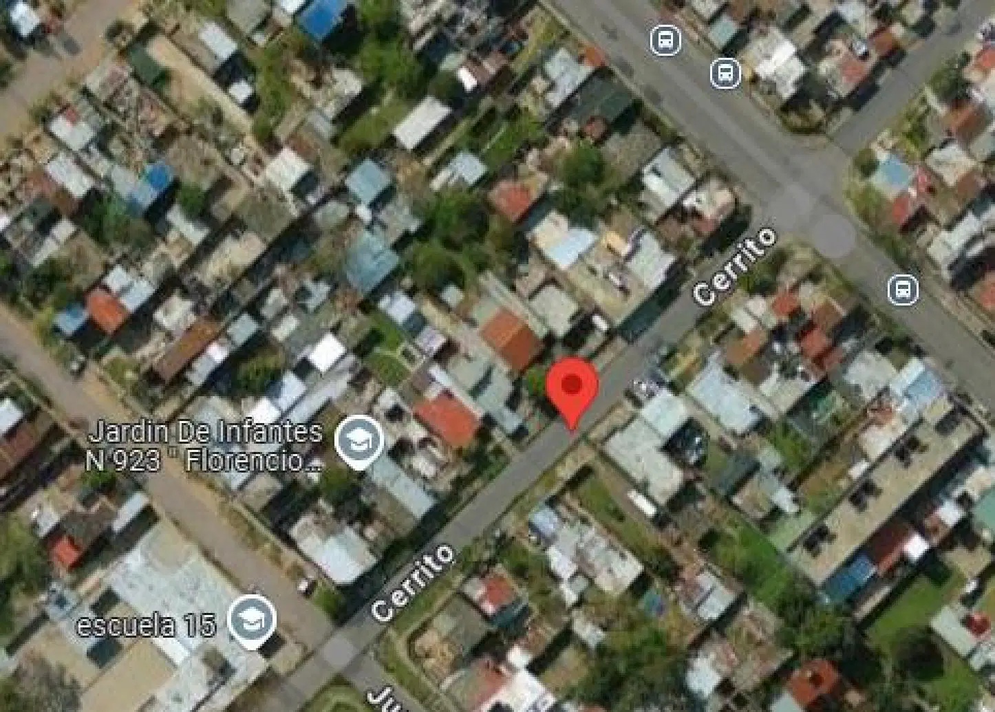 Casa en venta - 3 Dormitorios 2 Baños 4 Cocheras - 500Mts2 - Bernal Oeste 5