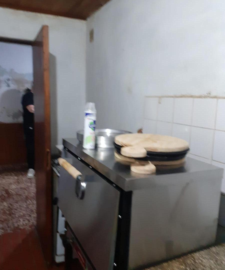 Foto de Casa en venta - 2 Dormitorios 2 Baños - Chivilcoy, imagen 2