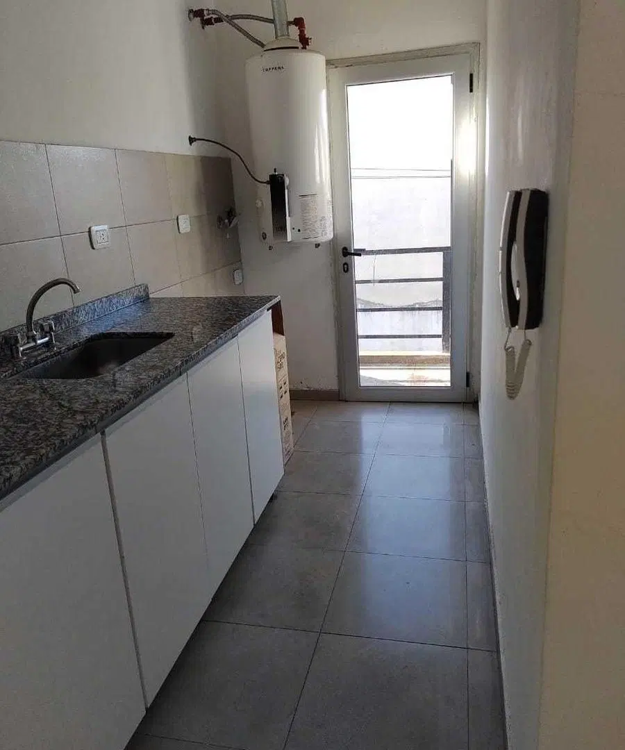 Departamento en venta - 1 Dormitorio 1 Baño - Cochera - 66.5Mts2 - Chivilcoy 2
