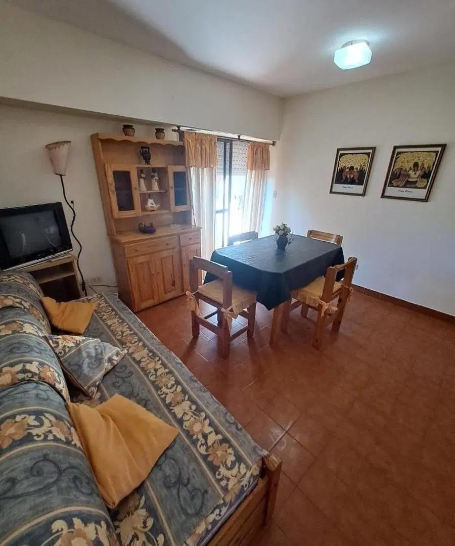 Departamento en venta - 1 Dormitorio 1 Baño - San Bernardo del Tuyú 2