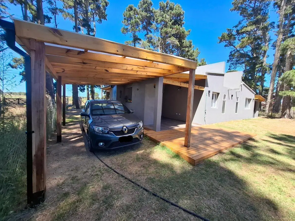 Casa en venta - 2 dormitorio 4 baños - La Lucila Del Mar 3