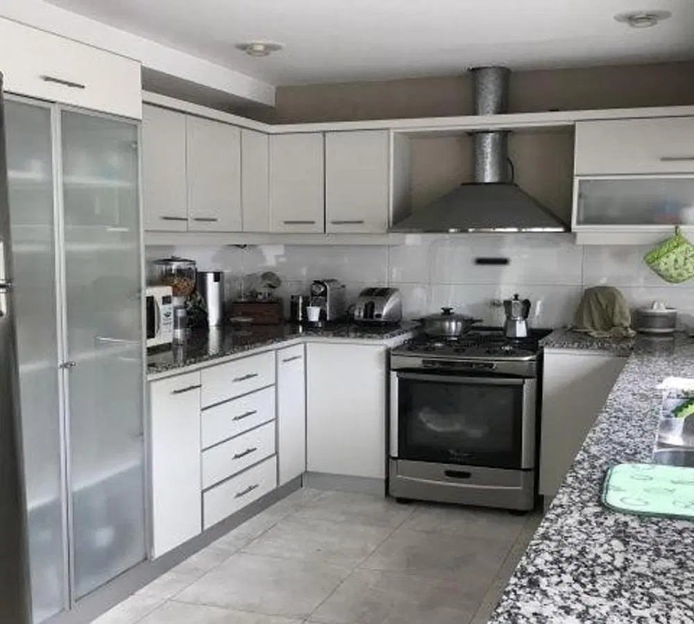 Casa en venta - 8 Dormitorios 5 Baños - Cochera - 1.160Mts2 - Villa Ballester 8