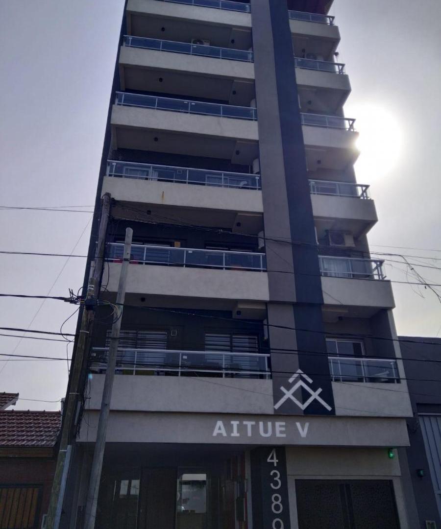 Departamento en venta - 1 Dormitorio 1 Baño - 46Mts2 - Ciudadela, Tres de Febrero