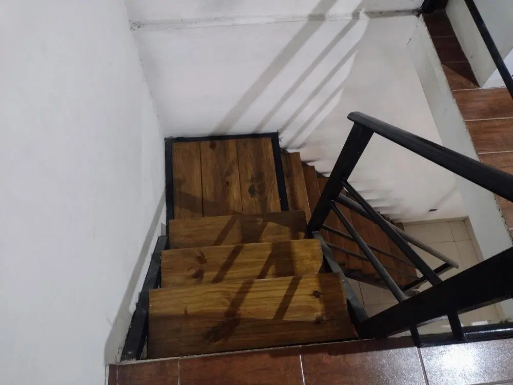 Casa en venta - 4 dormitorios 3 baños - 112mts2 - Glew 5