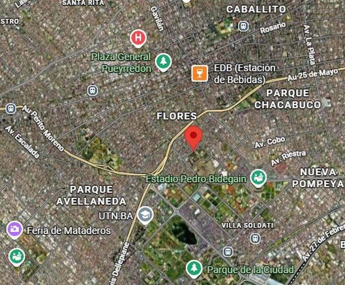 Departamento en venta - 2 Dormitorios 1 Baño - 52Mts2 - Flores 3
