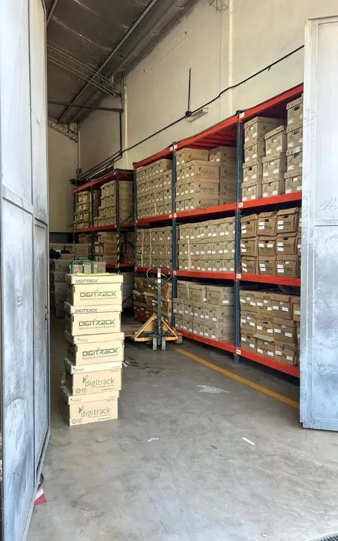 Depósito en venta - 7 Oficinas - Depósito - Baños - 1.147Mts2 - Moreno 3