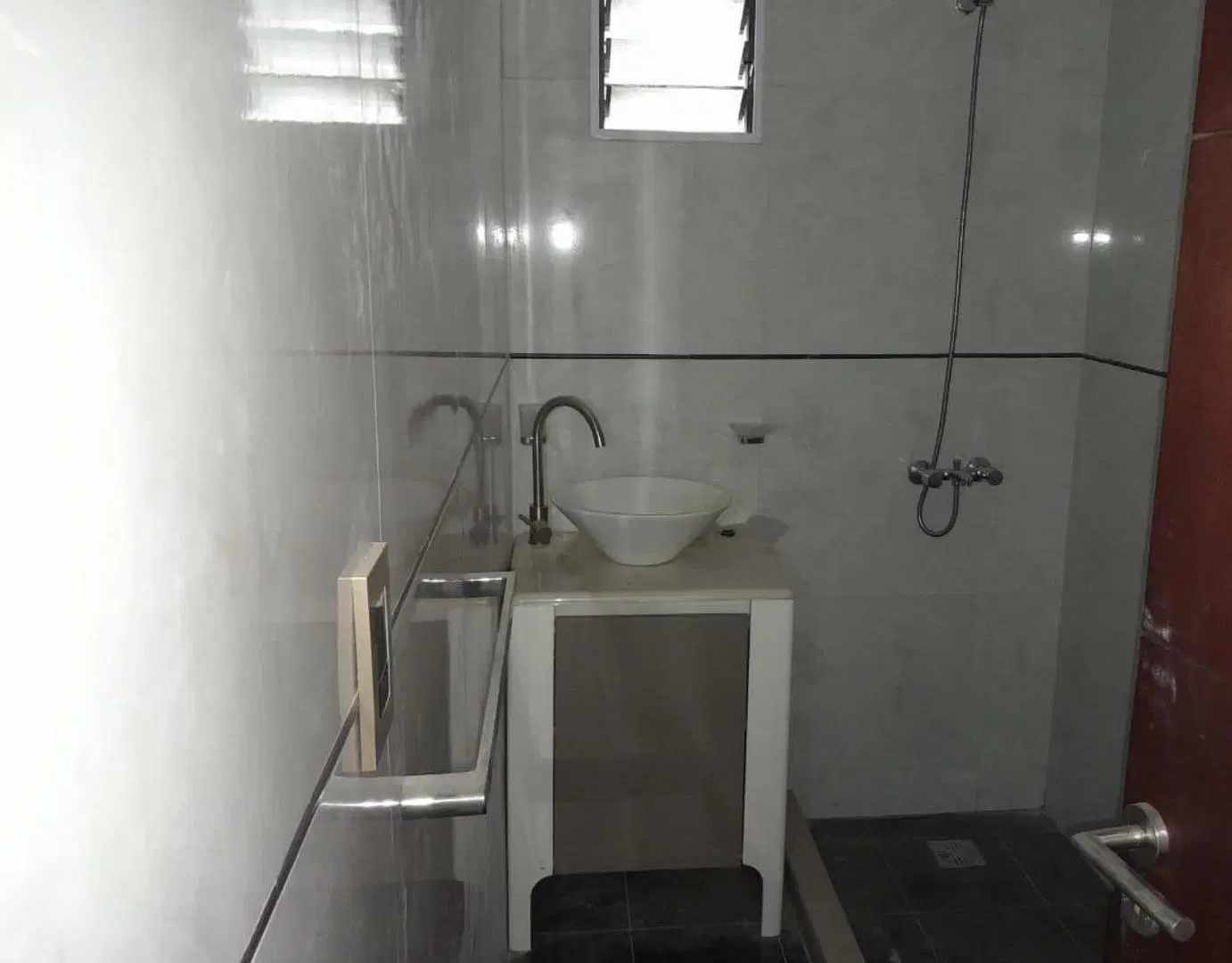 Casa en venta - 3 Dormitorios 2 Baños - Mar de las Pampas 4