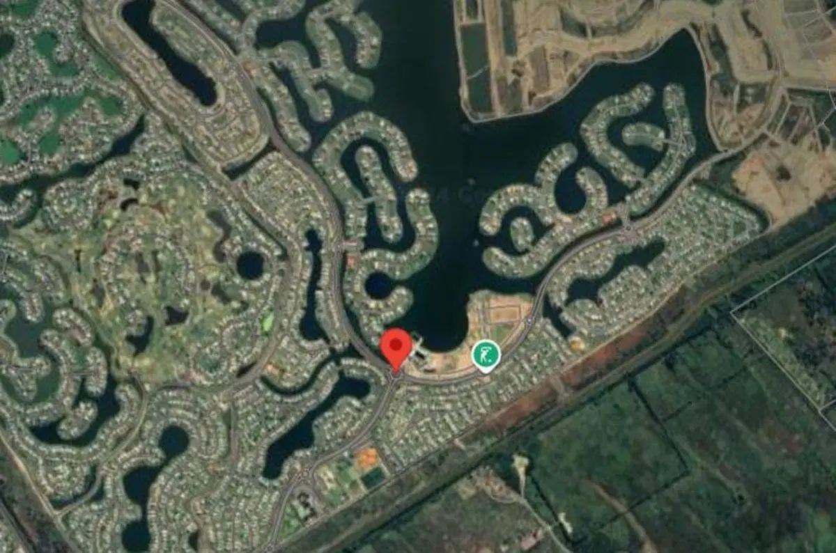 Terreno en venta - 680Mts2 - Puertos del Lago, Escobar 2