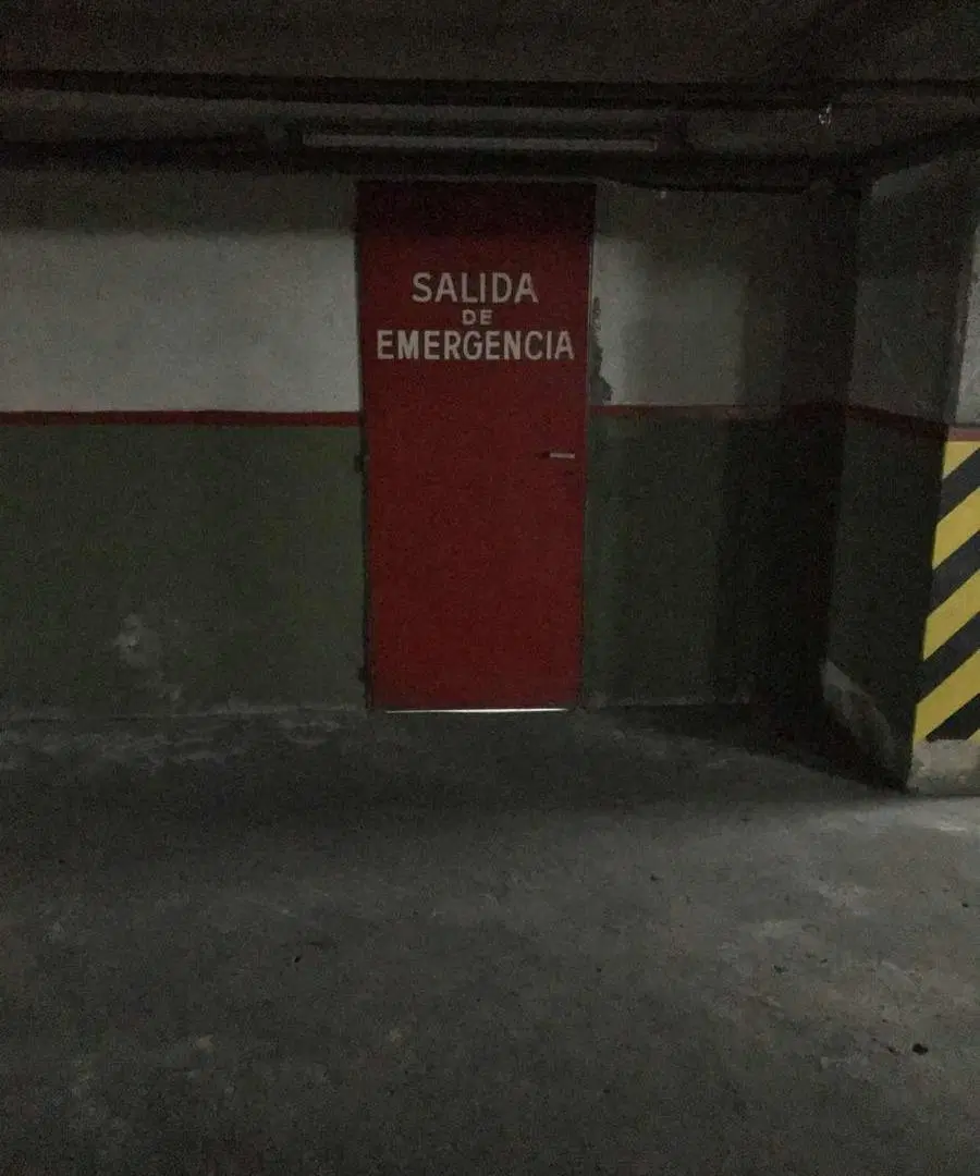 Cochera en venta - 22mts2 - Barrio Norte 3