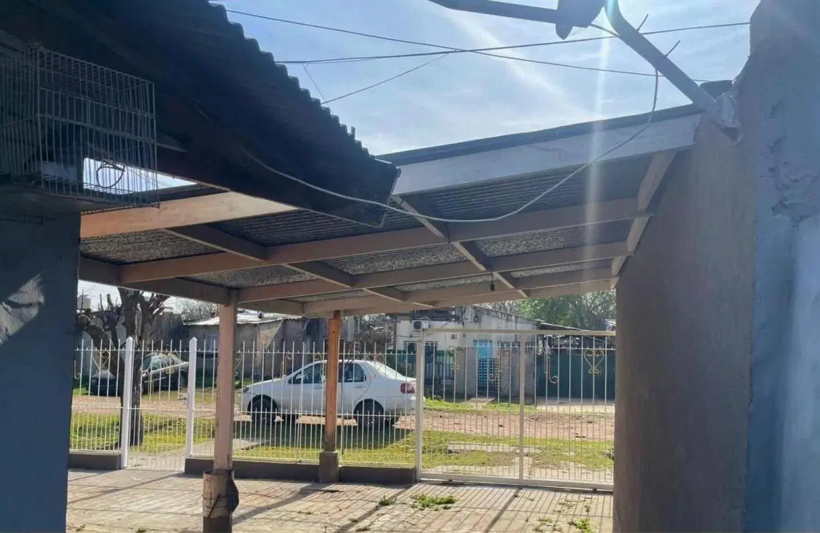 Casa en venta - 2 Dormitorios 2 Baños - 500mts2 - Moreno 4