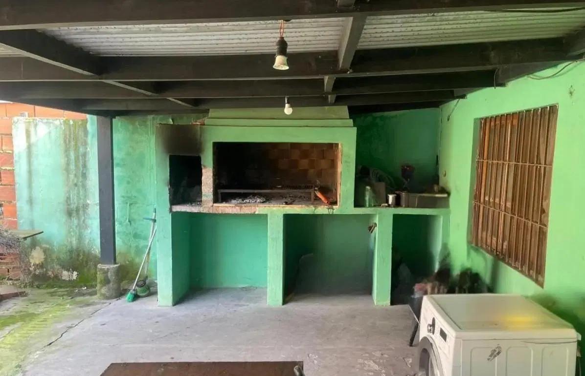 Casa en venta - 2 Dormitorios 2 Baños - 500mts2 - Moreno 1