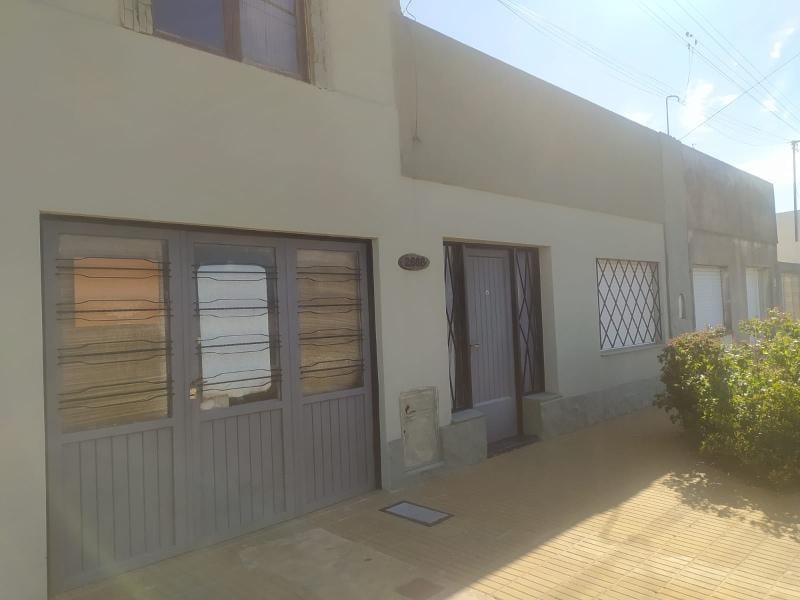 Casa en venta - 1 Dormitorio 2 Baños - Cochera - 250Mts2 - Olavarría