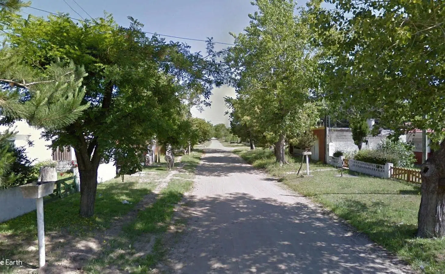 Casa en venta - 4 Dormitorios 2 Baños - Cochera - 400Mts2 - Las Toninas 4