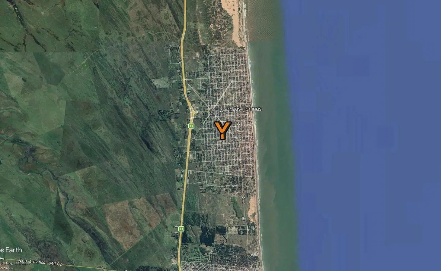 Casa en venta - 4 Dormitorios 2 Baños - Cochera - 400Mts2 - Las Toninas 5