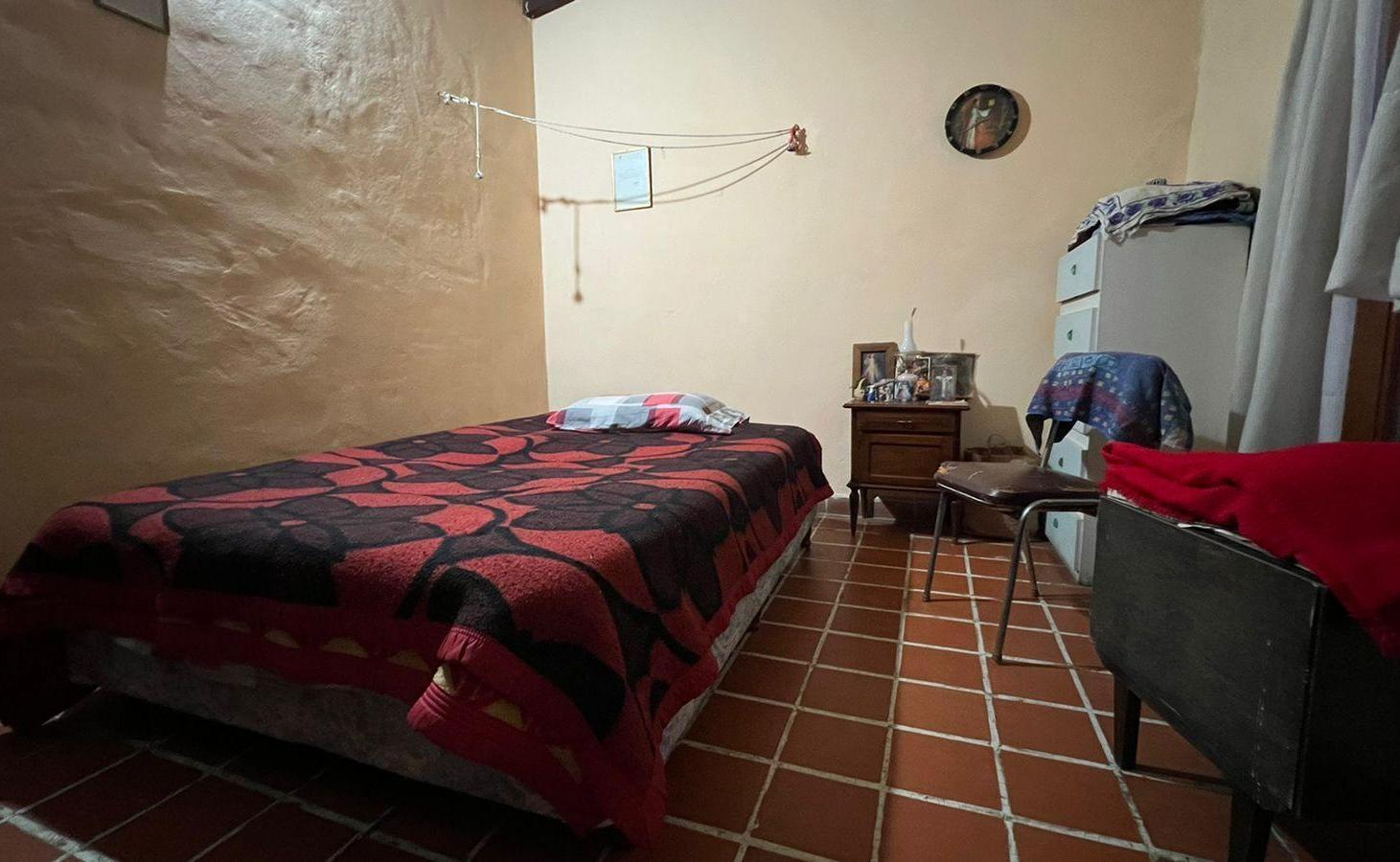 Casa en venta - 4 Dormitorios 2 Baños - 141mts2 - Mercedes