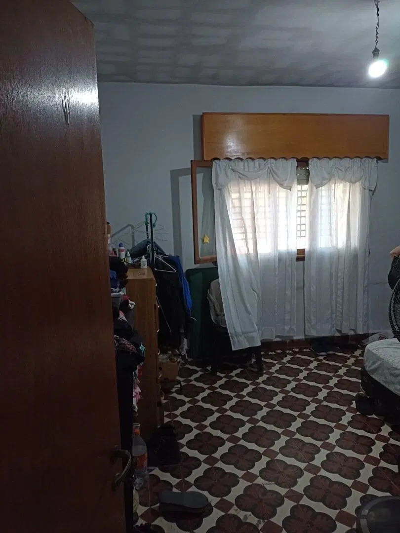 Casa en venta - 2 Dormitorios 1 Baño - 182Mts2 - San Francisco Solano 4